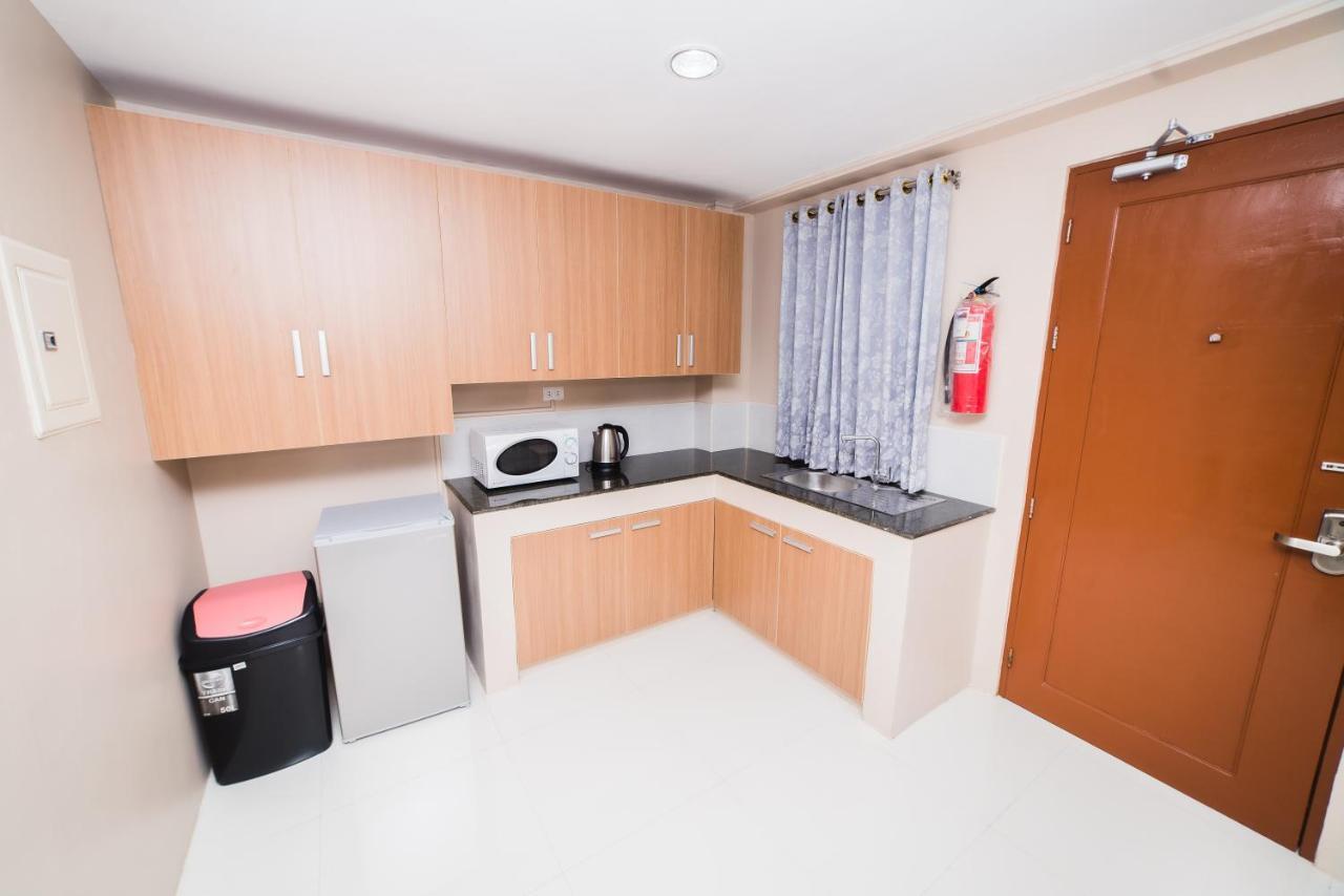 Jsb Suites Dipolog Exterior photo